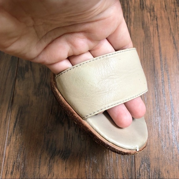 Eileen Fisher • Arts Ankle-Cuff Sandal stone beige wrap heel washed leather - Picture 12 of 15